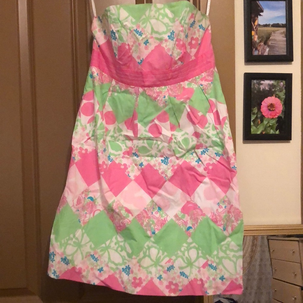 Lilly Pulitzer’s strapless dress